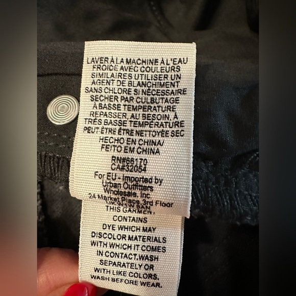 Free People We the Free Black Jean Shorts Cutoffs Shorts 24(b3 - Picture 7 of 12